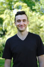 Lukas J Lukas J